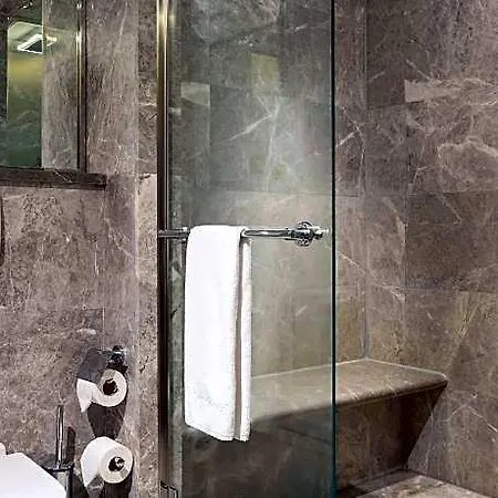 Occidental Hotel 4*